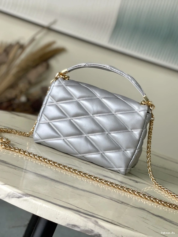 VUITTON MM GO-14 LOUIS 0117